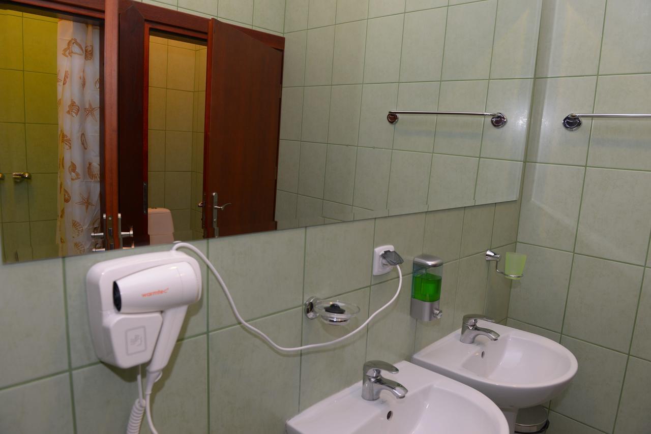 Hotel Pod Debami Terespol Exteriér fotografie